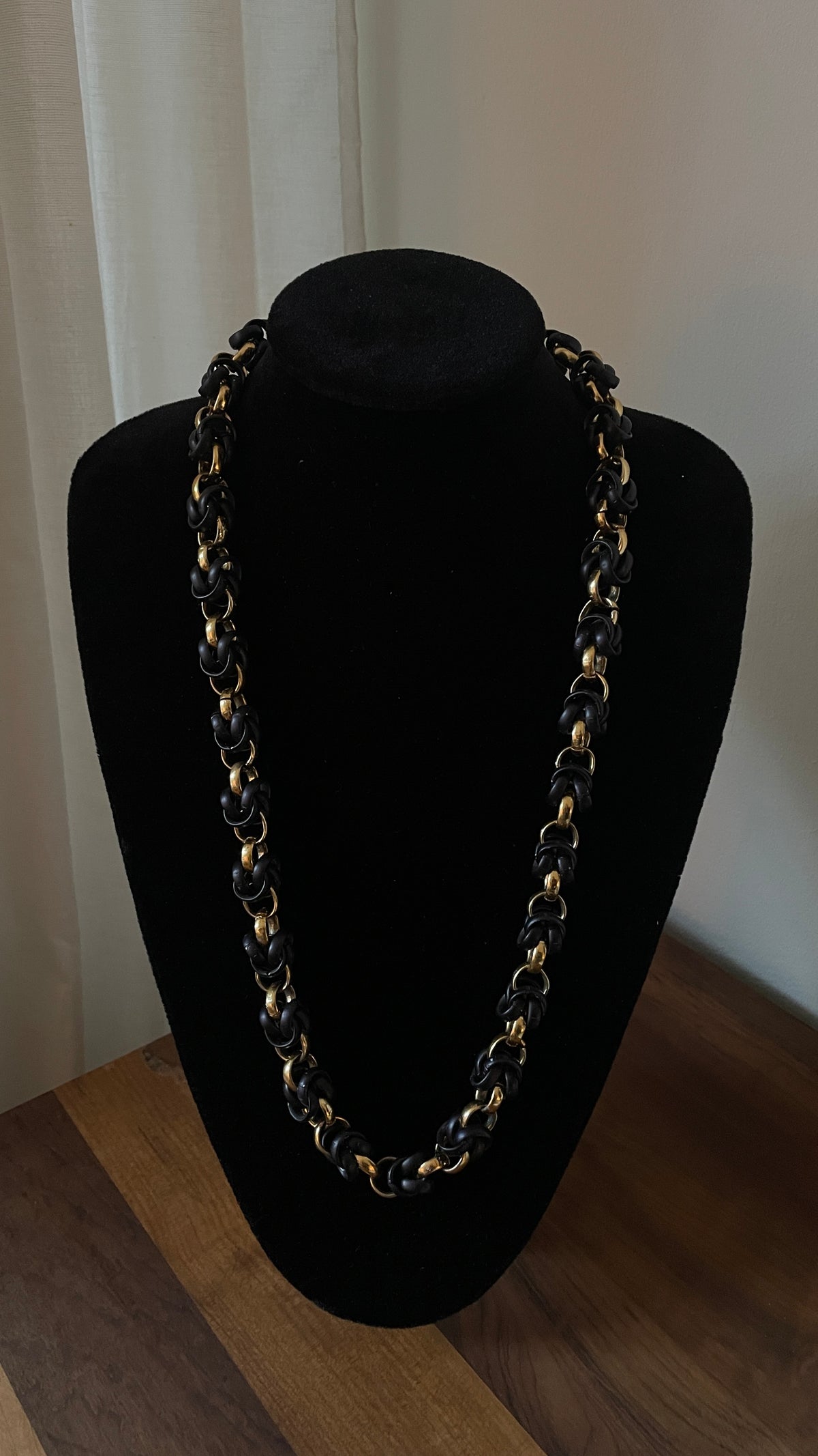 Ketting Avenue Montaigne