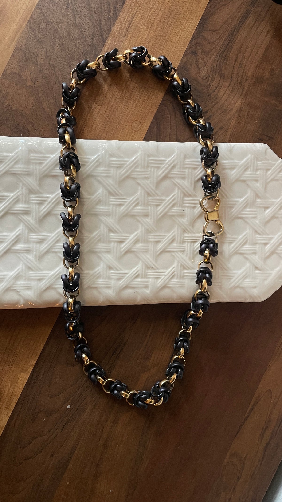 Ketting Avenue Montaigne