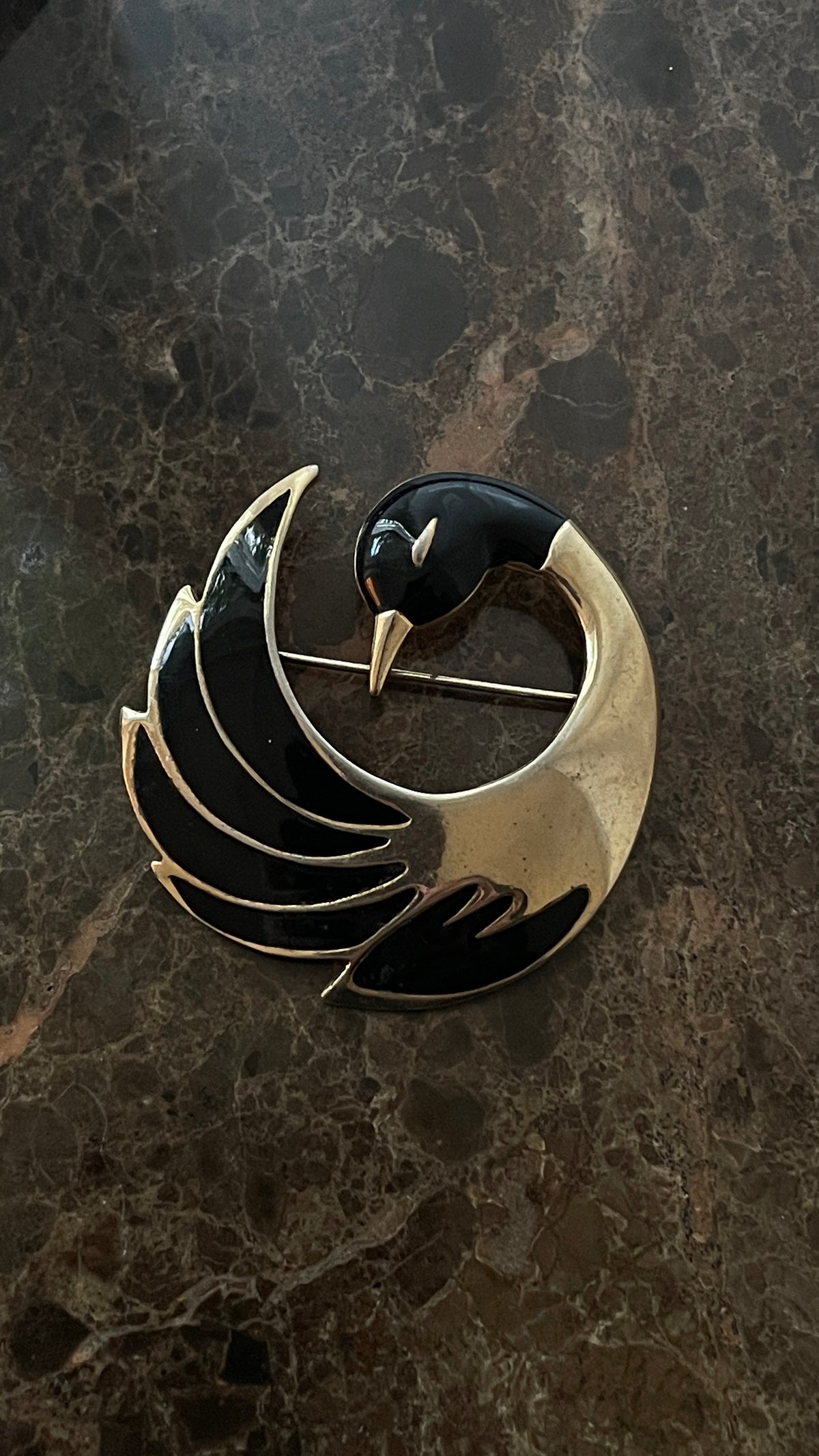 Broche Pigalle